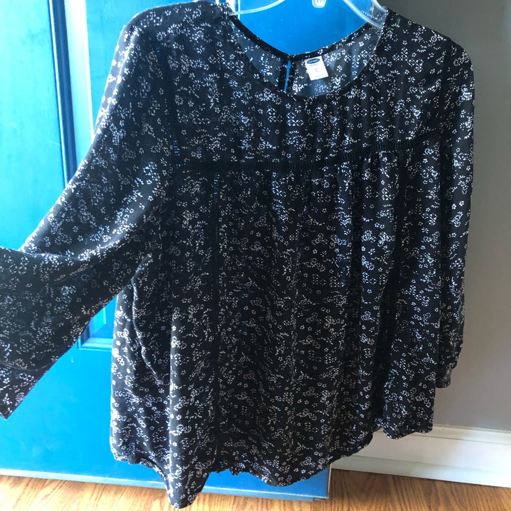 Flowing dress top old navy